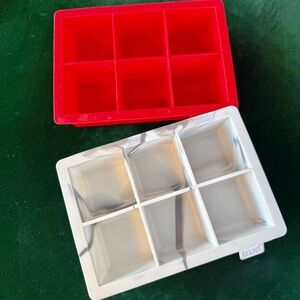 True Colossal Ice Cube Trays * Silicone * Marble and Red